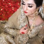 Sarah Khan Instagram - Mua @faizas.salon PR @Harry_events_and_pr Photography @mahasphotographyofficial Wardrobe @erumkhancouture Jewel @jewelexjewelry Decor @idealdecor.me Islamabad, Pakistan