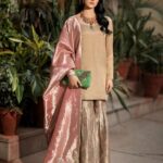 Sarah Khan Instagram - @meeras.ns ♥️ Lahore, Pakistan
