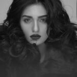 Sarah Khan Instagram - 🌺 Karachi, Pakistan