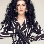 Sarah Khan Instagram - 🌹 @akifilyasofficial @quizpk Karachi, Pakistan