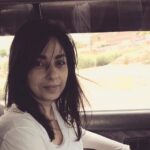 Sarah Khan Instagram - Life is no life without you mother. Nothing in the world can make me happy anymore. I miss you 💔 “Rabbi irham Huma Kama rabbayani saghera(my lord, have mercy on them, as they raised me when I was a child)” Islamabad, Pakistan