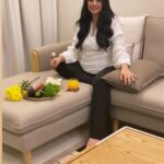 Sarah Khan Instagram - During this phase of my life, @proatmeal.pk has made a significant difference in my health.♥️ My nutritionist, Tayaba, has entirely changed the way I think about food and I get greater treatment from her than from other nutritionists. I strongly recommend Tayaba and her team for their excellent meal plans! P.S. Can’t wait to begin my postpartum weight loss journey with her.🤩