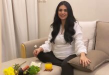 Sarah Khan Instagram - During this phase of my life, @proatmeal.pk has made a significant difference in my health.♥️ My nutritionist, Tayaba, has entirely changed the way I think about food and I get greater treatment from her than from other nutritionists. I strongly recommend Tayaba and her team for their excellent meal plans! P.S. Can’t wait to begin my postpartum weight loss journey with her.🤩
