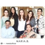 Sarah Khan Instagram - #Repost @mariabofficial with @get_repost ・・・ The biggest, brightest stars are aligning at MARIA.B.! 👑 Something exciting is happening at MARIA.B. design headquarters. What can it be?! Stay tuned for more updates! #Mariab #excited #ustogether @sarahkhanofficial @noorzafarkhann @minalkhan.official #saminaahmed #irfankhoosat❤
