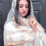 Sarah Khan Instagram – @deewareshab #gaitiara