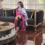 Sarah Khan Instagram - Wearing @alkaramstudio 💕