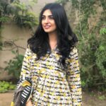 Sarah Khan Instagram - #suboohi @bandkhirkiyan @humtvpakistanofficial Wearing @zellbury