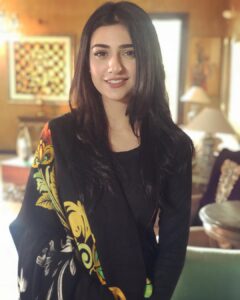 Sarah Khan Instagram -