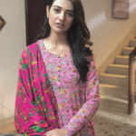 Sarah Khan Instagram -
