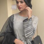 Sarah Khan Instagram - Wearing @alkaramstudio