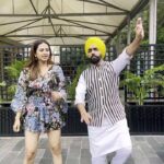 Sargun Mehta Instagram - Ammy virk vs.. sargun mehta 😀😀 Ki bhangra vs western QIAMAT 2 TRAILER OUT NOW .. HAVE YOU SEEN IT YET ?? @ammyvirk @jagdeepsidhu3 @jaani777 @bpraak @taniazworld @tips @itsafsanakhan @navdeepnarula26 @ankitvijan29