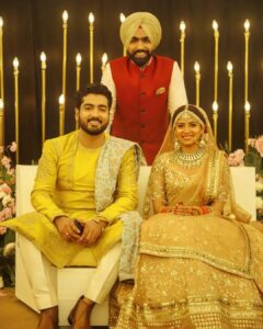 Sargun Mehta Instagram - Jo kal meri qismat si Ajj kisse hor di qismat hai. Sunn leya title track ? Kivein laggeya @jaani777 da debut 😁 @ammyvirk @jagdeepsidhu3
