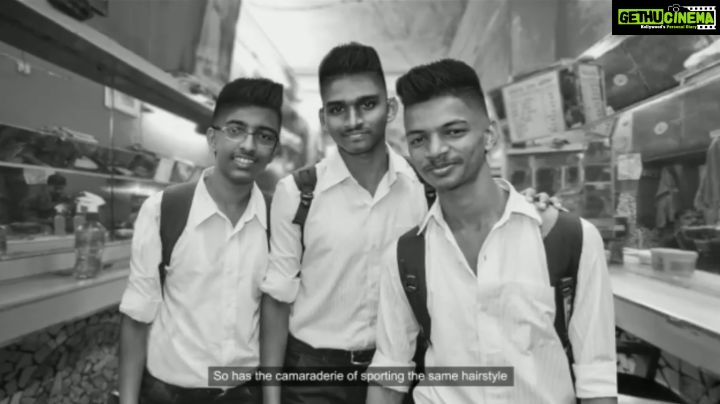 Sargun Mehta Instagram - Coping with the lockdown has undoubtedly been tougher for some of us as compared to others. Our barbers are one such group. But @gilletteindia is backing the community with the #GilletteBarberParivarSuraksha programme. With this programme, they'll help their the barbers and their familes by providing them with a 1 Lakh worth Covid Insurance. Salute to you guys for stepping in! All the best! #gillettebarberparivarsuraksha