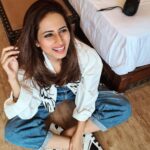 Sargun Mehta Instagram – Excited main eddi 🤪🤪