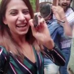 Sargun Mehta Instagram - #rubaru feat. @ravidubey2312 @dannyalagh CONTEST ALERT!! Participate in the #RubaruContest and showcase your talent! Create your own dance to the Rubaru music and stand a chance to get featured on ZEE5, and win exciting merchandise signed by me. All you have to do is… 1. Follow ZEE5India on Tik Tok 2. Make your Tik Tok dance video using the Rubaru song from this video 3. Share it on Tik Tok & Instagram using #RubaruContest #Jamai2Poiint0 4. Tag @zee5premium & @zee5india in your post. 5. Lucky winners will be announced on 17th December!
