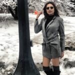 Sargun Mehta Instagram - Winter is only cold for those, who have no warm memories. #toronto #niagarafalls #sargunmehta #traveldiaries #canada #love #snow