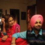 Sargun Mehta Instagram – Haye ni oye… pammi te jaggi ❤❤❤❤
Ready ho jo 
TRAILER AUN WALA HAI BOHOT JALD
#KALASHAHKALA 
14TH FEBRUARY 2019
@jordansandhu
#KalaShahKala #binnudhillon #JordanSandhu #sargunmehta #dreamiyataentertainment #InfantryPictures #NaughtyMenProductions #zeestudios #valentinesday