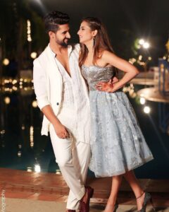 Sargun Mehta Instagram - Pata nahi mere kitney janmon ke karmon ka phal hai tu badi. I know i am the universe's favourite child because you chose me to be your life partner . Meri har saans mein tere liye dua nikalti hai. Happy birthday my love, light and strength . This year is going to be your year .... Actually yeh saal , yel century, yeh millennium, yeh aur baaki saare janam mein tu RAJA hi rahega . @ravidubey2312 HAPPY BIRTHDAY...I LOVE YOU 😘😘😘😘❤❤❤❤❤❤