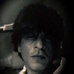 Shah Rukh Khan Instagram - I took this pic in colour on the way to @aanandlrai #Zero shoot. It’s taken so long in traffic, the colours have faded...