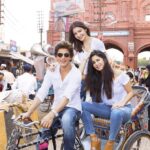Shah Rukh Khan Instagram - Best memories begin with insane ideas...Girls taking me along for a ride called #Zero @aanandlrai @katrinakaif @anushkasharma