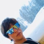 Shah Rukh Khan Instagram - Bhai Sahib kaafi thand hai!!! Hope to find some love & friendship to keep me warm here. Thank u @worldeconomicforum for the honour & having me over. #DavosDiaries