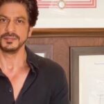 Shah Rukh Khan Instagram - Let’s support the brave health officials and medical teams that are leading the fight against the coronavirus by contributing towards supplies and personal protective equipment (PPE). ‪https://milaap.org/fundraisers/help-meer-to-support-healthcare-heroes