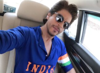 Shah Rukh Khan Instagram - All spruced up 2 cheer for CT17 Finals. Also excited to present the MiniTrails to the world #JabHarryMetSejal