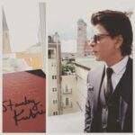 Shah Rukh Khan Instagram – Great room mate and great view from my room. #MunichTravelogue #ZeeOne