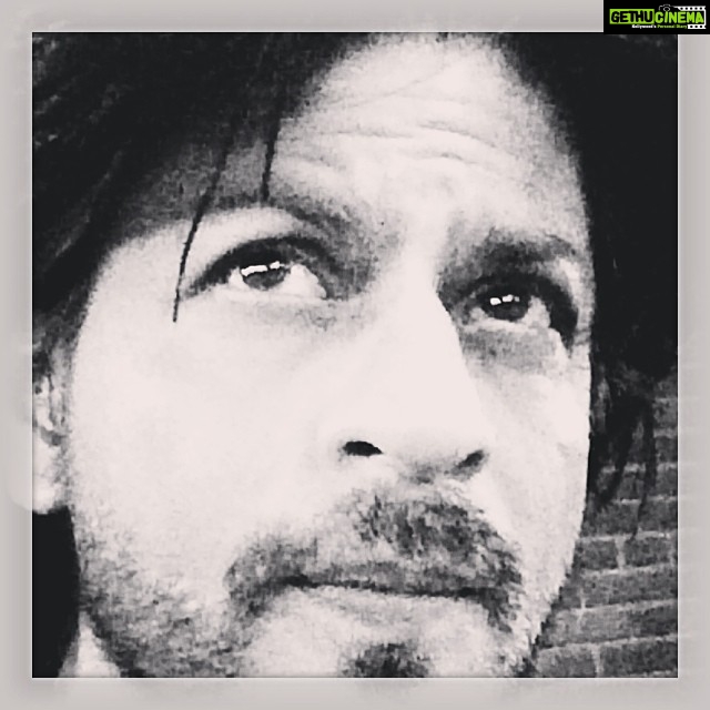 Shah Rukh Khan Instagram - Using Instagram for the first time ...