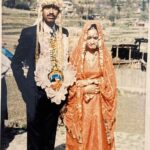Shaheer Sheikh Instagram - And then these two love birds met.. #DownMemoryLane #fromthebeginning #bachpanse #ShahNawaz #Dilshad