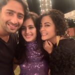 Shaheer Sheikh Instagram - Clicking pictures of each other, troubling each other, chilling.. #happyWe #yehrishteyhainpyaarke