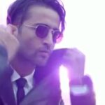 Shaheer Sheikh Instagram – Ae chori zara nach ke dikha.. 🎶 
choro and chories are you ready to nach.. a small teaser of the super fun eps coming up.. #yehrishteyhainpyaarke @directorskutproduction @starplus 
#shaheersheikh