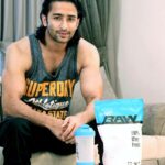 Shaheer Sheikh Instagram - The key to living a FIT & HEALTHY life is the focus, dedication, commitment and balanced diet, nutrition & right supplements. To achieve this, I always choose the best! I choose RAW WHEY by @nutraboxindia, which is one of the best in India! It's 100% Raw Whey Protein Supplement which is imported from the USA, it has 24 grams of Protein per serving and is made with 0 Sugars. Begin the journey towards fitness with Raw Whey by @nutraboxindia. Lay your hands on Nutrabox Products on Amazon India, Flipkart & Nutrabox.in Its Pure l Its Raw l Its Authentic l It's Nutrabox #nutrabox #rawwhey #nutraboxrawwhey #nutraboxindia #supplement #pure #whatsyourjunoon