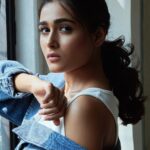 Shalini Pandey Instagram – 💙🖤🤍
.
. 
.
📷 : @thehouseofpixels
💄& 💇‍♀️: @namratasoni
Styled by : @sanamratansi
📍: @madison_onpeddar