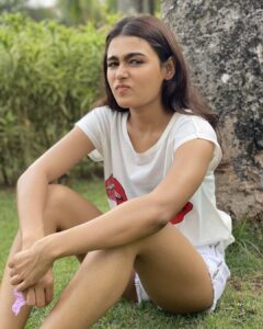 Shalini Pandey Instagram - नकचढ़ी