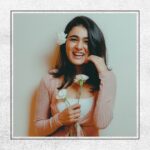 Shalini Pandey Instagram – फ़ूल-ing around.