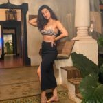 Sherlin Seth Instagram - Soft drizzle and golden anklet!✨🌧️ #goa'2021 PS: Subtly showing-off my abs :p (okay maybe not so subtle) . Picture credits : @kratinc 🤍 . . #bikini #bikinibod #abs #slit #slitdress #anklets #sherlinseth #bollywoodmovies #stargirl #tamilactress #tamilhot #telugucinema #tamilcinema #foryoupage #viralpost