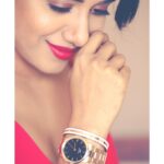Shilpa Manjunath Instagram - Time to get shopping !! With the latest @danielwellington offer, you can buy a watch and get a complimentary strap ! Also, do not forget to use my code caps “DWXSHILPA” to save 15% on your purchase! Happy shopping! Bangalore, India