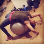 Shilpa Manjunath Instagram - Drop dead streching post workout😥😥😥 #fitness #crossfit #gym #fitnessmotivation #fitfam #instagood #fitlife