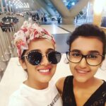 Shilpa Manjunath Instagram - With my #beautiful sis in d hottest city #chennai #singersofinstagram #sisters👭 Chennai International Airport