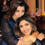Shilpa Shetty Instagram - To one of the strongest women , doting mother , great daughter ,unconditional friend , fab cook,( phew! the list could go on..)and wonderful souls I know..Haaapppppyyyy Happpppyyyy Birthday, my crazy friend , @farahkhankunder wishing you more love ,happiness, success and great health my darling 🤗♥️🎂 #friends #birthdaygirl #gratitude #blessed