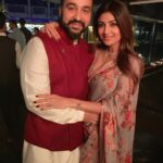 Shilpa Shetty Instagram – Wishing my Instafam a very Happy Diwali and a cracking New year filled with laughter, success and great health.. Sending you hugs filled with warmth and positivity and wishing you miles of smiles..😬💖🤗
With gratitude 
The Kundra’s 
#celebration #seasonsgreetings #instafam #happiness #festive