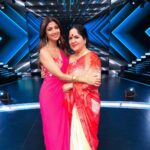 Shilpa Shetty Instagram – Shot with the #beauty @sunandashetty10 my mom for #danceplus4 .Made some unforgettable #memories .Thankyou my friends @tranjeet @remodsouza and @starplus for all the love “ #plus” happiness. What a laugh riot 😂 a must watch episode.. #shootlife #momsarethebest #unconditionallove #instagood #laughs
