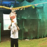 Shilpa Shetty Instagram - Jai Kanhaiya Lal ki😇🙏 My little #kanhaiya our son #viaanraj trying his hand at breaking the #dahihandi for the first time 😬. #happyjanmashtami to all my #instafamily #littlejoys #celebration #gratitude #festivals #teachthemyoung #trytryagain