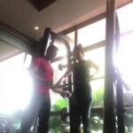 Shilpa Shetty Instagram - Learning something new everyday.. pushing my boundaries.. increasing mobility and agility, trying to #skinthecat with #frontrolls on the bar.. 1st day today..Scared but not weak 💪. If I can do it so can you...👍 Think it ,put effort and positive energy into it and it will become possible to achieve . #happy #learningeveryday #mondaymotivation #backinaction #lovingit #nevertoolate #Instagood @thevinodchanna