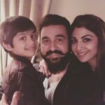 Shilpa Shetty Instagram - Happy Valentine’s Day to my “Valentines”. TOGETHER is my favourite place to be.. with you I am HOME😍😇#valentinesday #family #love #unconditionallove #gratitude #heart #happiness #blessed