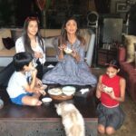 Shilpa Shetty Instagram – Sunday Binge was #Rosogollachallenge with my nieces and son and clearly I won 😂😬yaaay😛Ha ha #sundaybinge #familytime #instafun #happiness #sweettooth #madstuff #winner