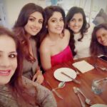 Shilpa Shetty Instagram – Happpppppyyyy Birthday Tuki @shamitashetty_official 😘😘😘😍😍😍💃🏽🍰🎼#friendsforever #instapic #love #alwaysthere