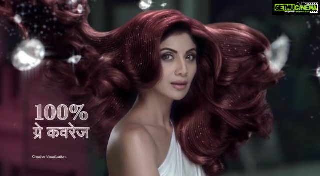 Shilpa Shetty Instagram - In love again.. Guess with..? With my new Emami Diamond Shine Crème Hair Color, makes my hair shine like diamonds 💎💎💎✌!!See the magic and try it..👸 #Emami #DiamondShine # Shilpa Shetty Instagram - In love again.. Guess with..? With my new Emami Diamond Shine Crème Hair Color, makes my hair shine like diamonds 💎💎💎✌!!See the magic and try it..👸 #Emami #DiamondShine #