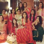 Shilpa Shetty Instagram - Our annual “Karvachauth”Bash hosted by @kapoor.sunita ( the hostess with the mostest)AGood behaviour is passé when ure fasting( starving) 😂 @sridevi.kapoor @officialraveenatandon @NeelamKothariSoni @laali_dhawan @bhavanapandey @bhawanasomaaya @jaanvidhawan @maheepkapoor @nalinidatta #friendsforever #fastingandfurious #laughs #girlgang